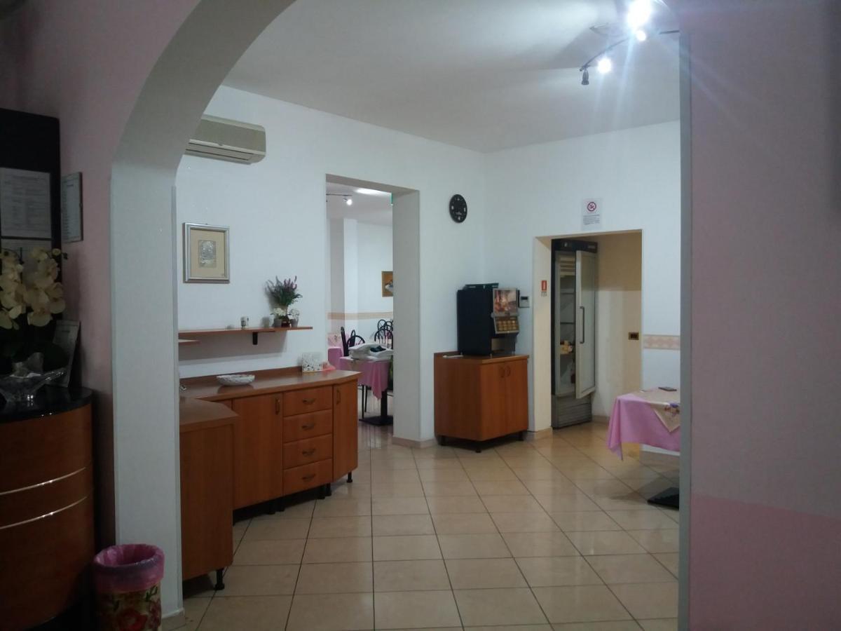 ريميني Hotel Fatima المظهر الخارجي الصورة