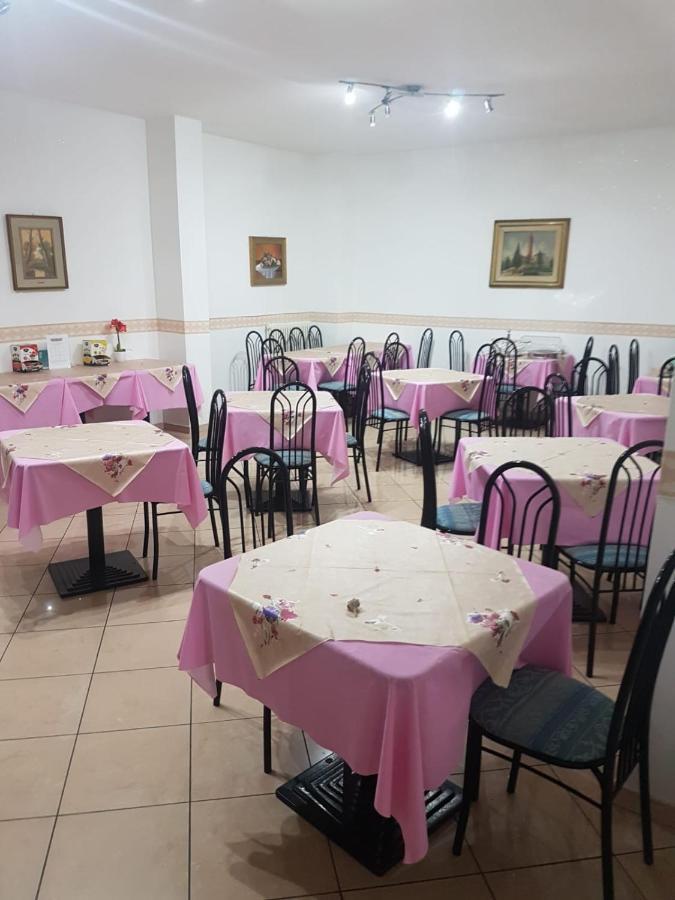 ريميني Hotel Fatima المظهر الخارجي الصورة